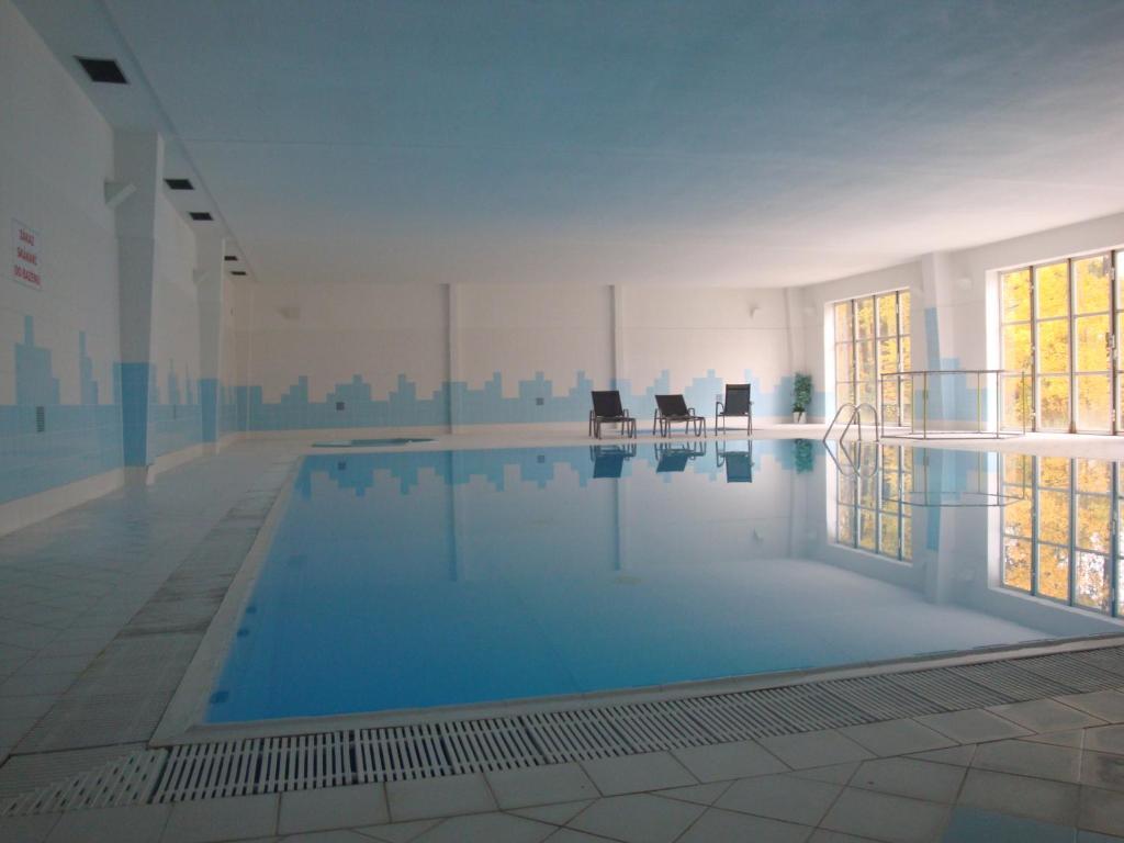 Hotel Astra Тухловице Экстерьер фото